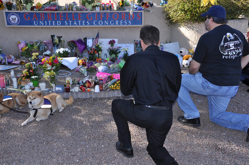 Rusty at Gabrielle Giffords office memorial. Photo by Dyan Bone
